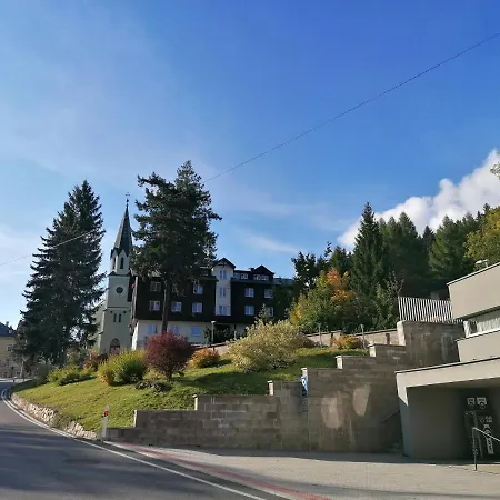 Sola-fide 扬斯凯拉兹涅